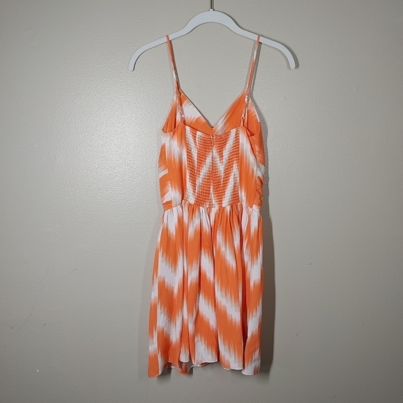 Taylor Orange Print Silk Dress Medium - Picture 2 of 13